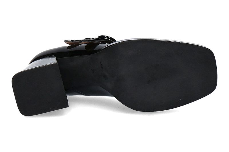 Bianca-Di-Pumps-2329V-Vernice-Nero_281000202_5 Bianca-Di-Pumps-2329V-Vernice-Nero_281000202_5