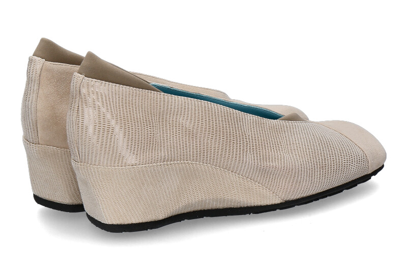 thierry-rabotin-wedge-pump-226M-beige_223900107_2