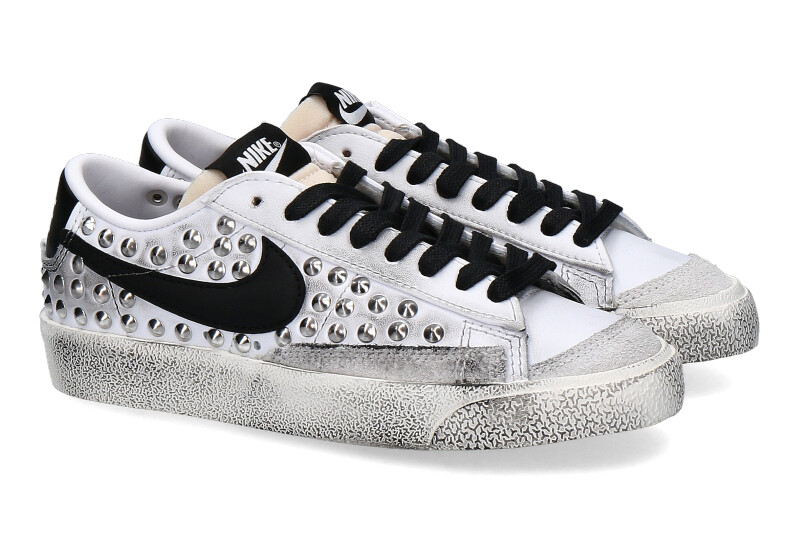 nike-custom-sneaker-blazer-low-studs-all_236100137_1