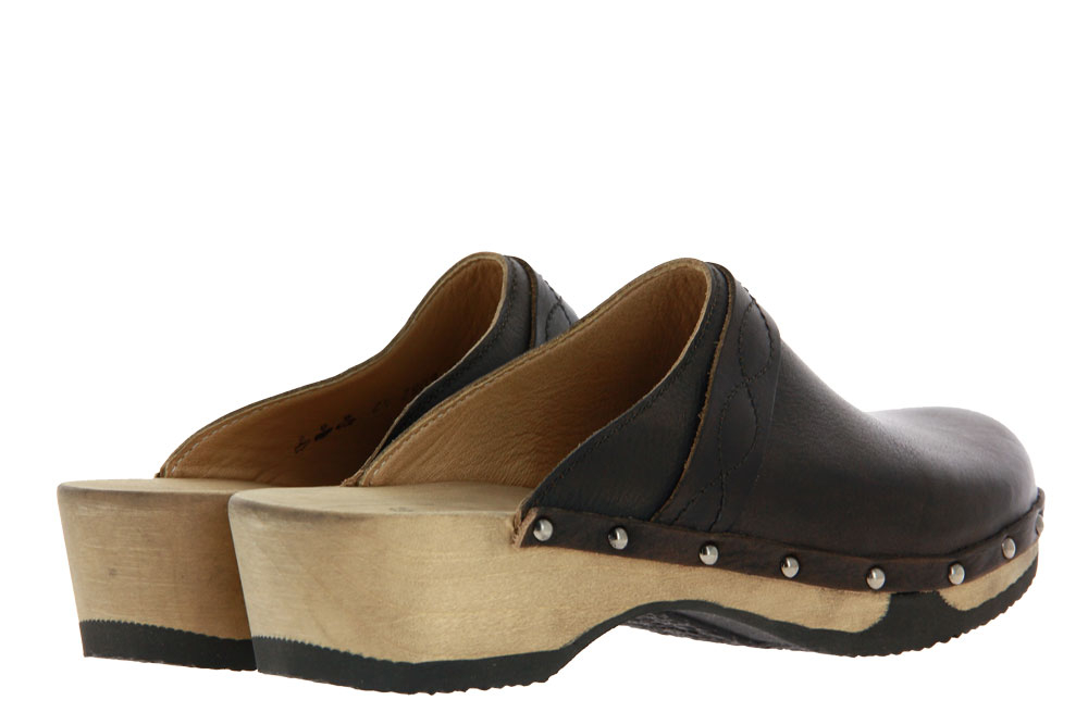 dirndl-und-bua-1717-00001-2 dirndl-und-bua-1717-00001-2