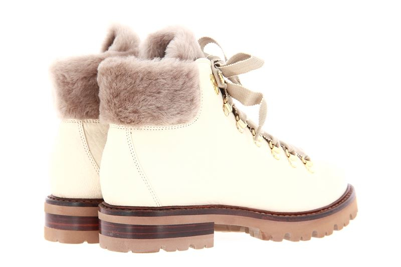 attilio-giusti-leombruni-agl-d716550-wolf-0003