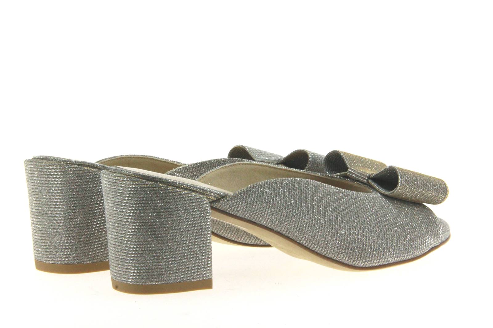 stuart_weitzman_candymid_magnesium_1812_00001-2