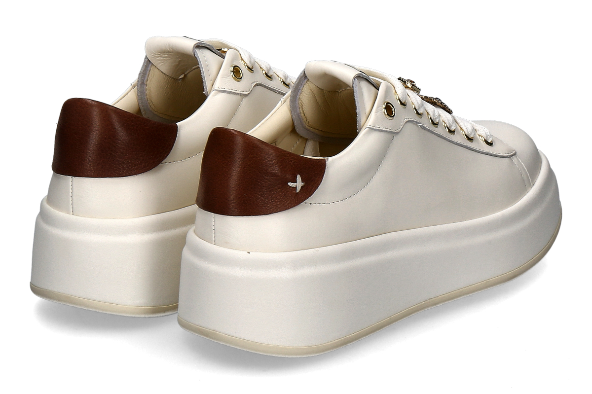 GIO+ olivia04A_232900554_2