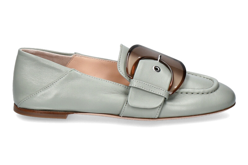 agl-mokassin-sheryl-buckles-euforbia_242900343_3 agl-mokassin-sheryl-buckles-euforbia_242900343_3