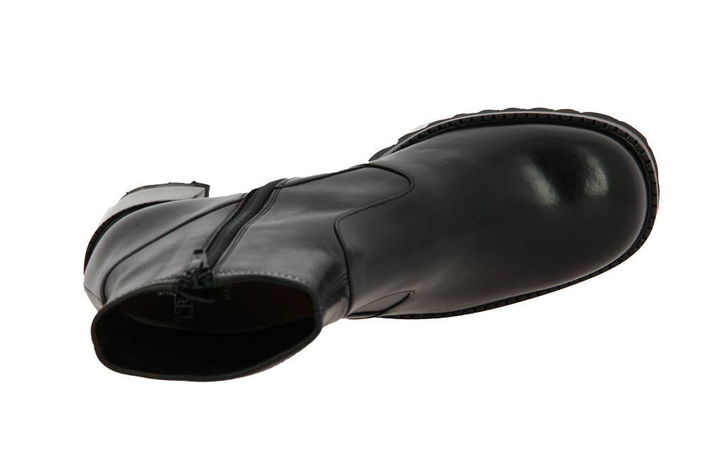 Trumans-8242-NERO-0004