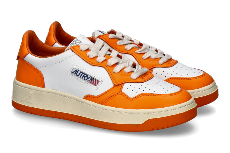 Autry women's sneaker MEDALIST LEATHER WB06- white/orange