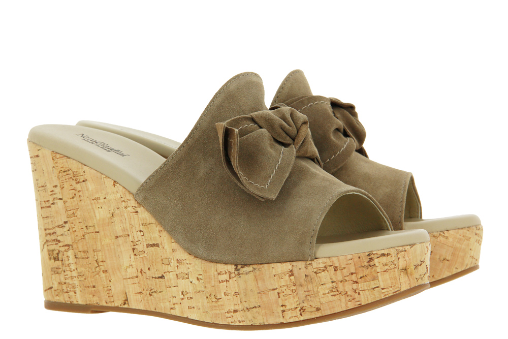 nero-giardini-pantolette-222900230-0000 nero-giardini-pantolette-222900230-0000