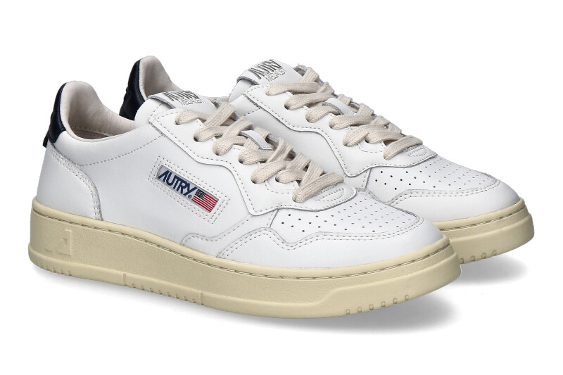 autry-sneaker-AULW-LL12-white-space_232100194_1 autry-sneaker-AULW-LL12-white-space_232100194_1