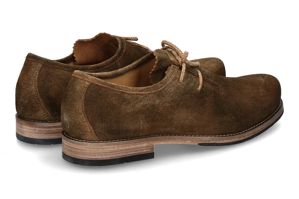 Dirnadl + Bua bisam_132300240_2