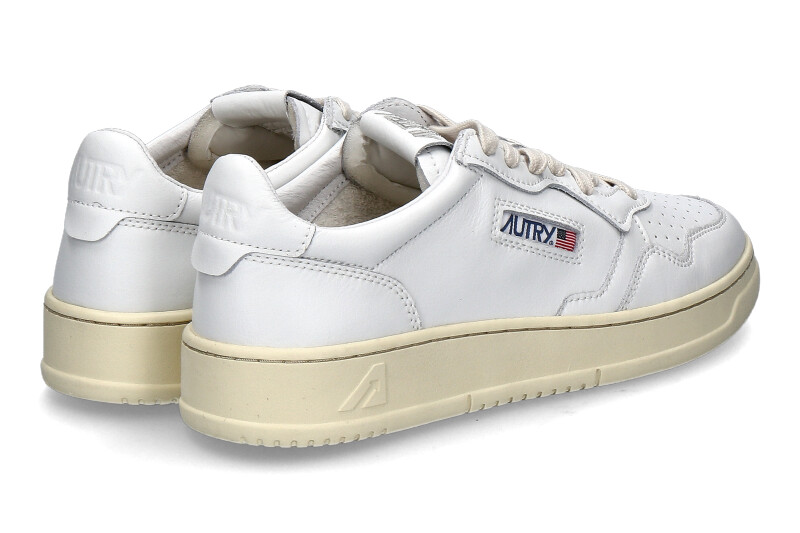 autry-sneaker-AULM-LL15-white-white_132100012_2