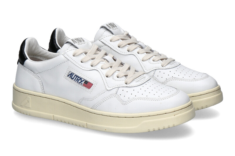 Autry sneaker LOW MAN LEATHER WHITE/BLACK