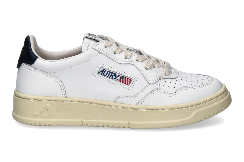 autry-sneaker-AULW-LL12-white-space_232100194_3 autry-sneaker-AULW-LL12-white-space_232100194_3