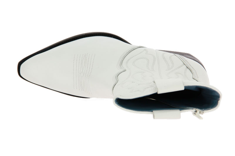 kennel-und-schmenger-luna-calf-white-0004