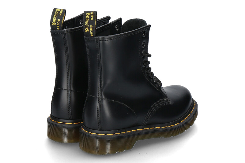Dr Martens-11822006-Black_252000024_2