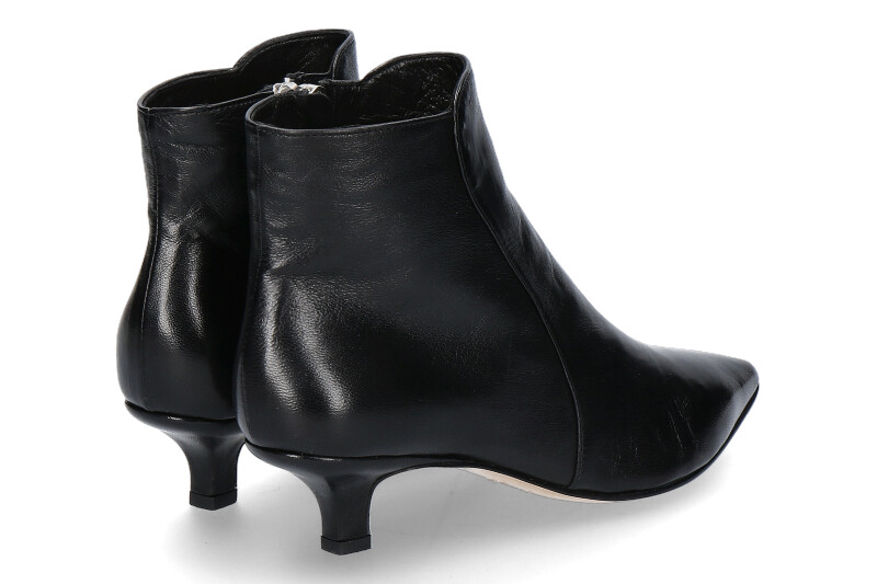 pomme-d-or-boots-4501-glove-nero_253000587_2 pomme-d-or-boots-4501-glove-nero_253000587_2
