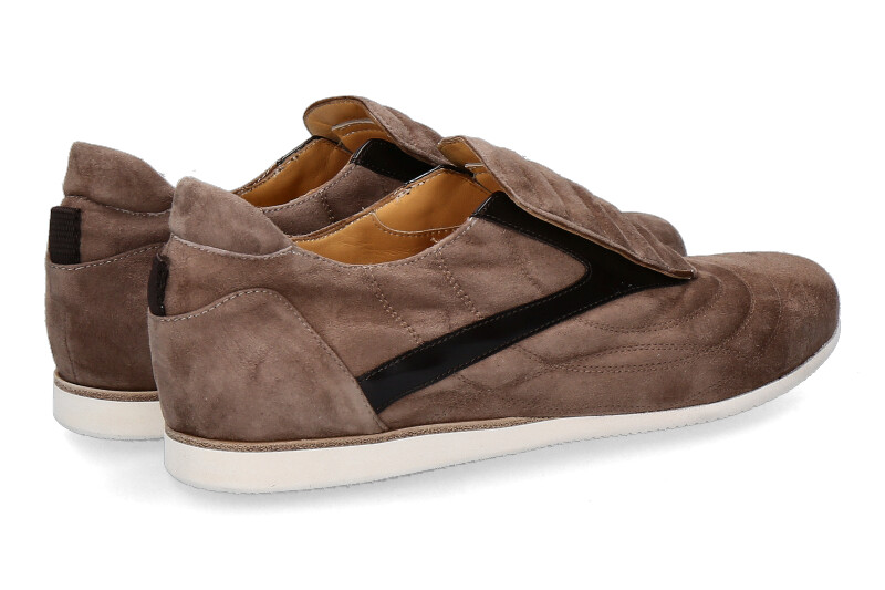 truman-s-slip-on-9364-london_242900285_2 truman-s-slip-on-9364-london_242900285_2