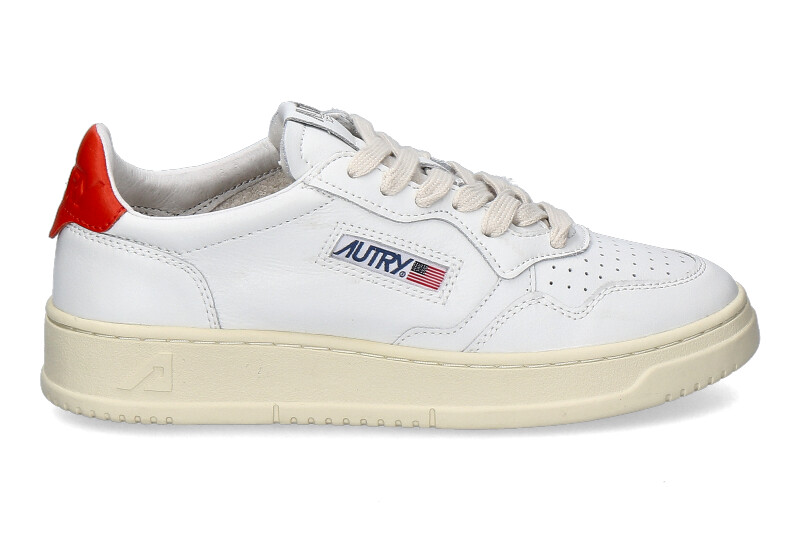 autry-sneaker-medalist-AULW-LL24_232900155_3