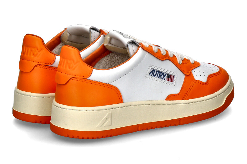 autry-sneaker-medalist-orange-white-WB06_136900094_2