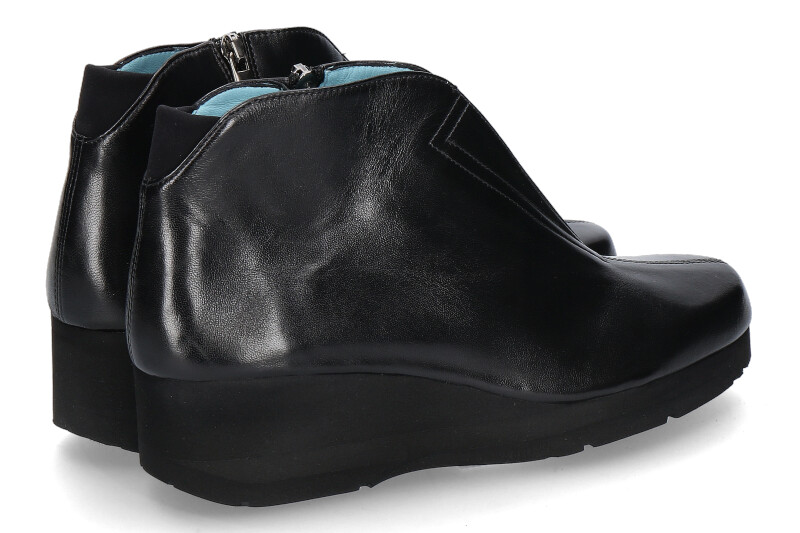 thierry-rabotin-bootie-1716-nero_254000019-dacy_2