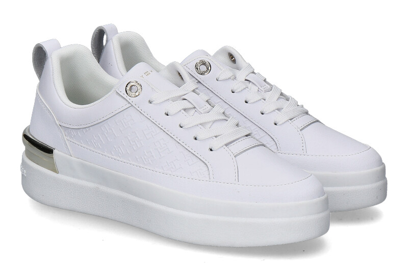 tommy-hilfiger-sneaker-court-lux-white_232100193_1