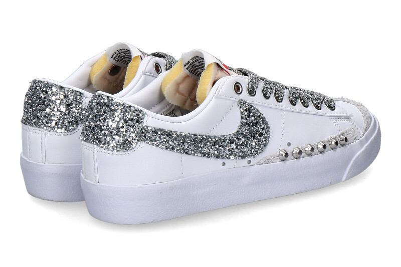 nike-custom-sneaker-blazer-low-silver-glitter_236100135_2