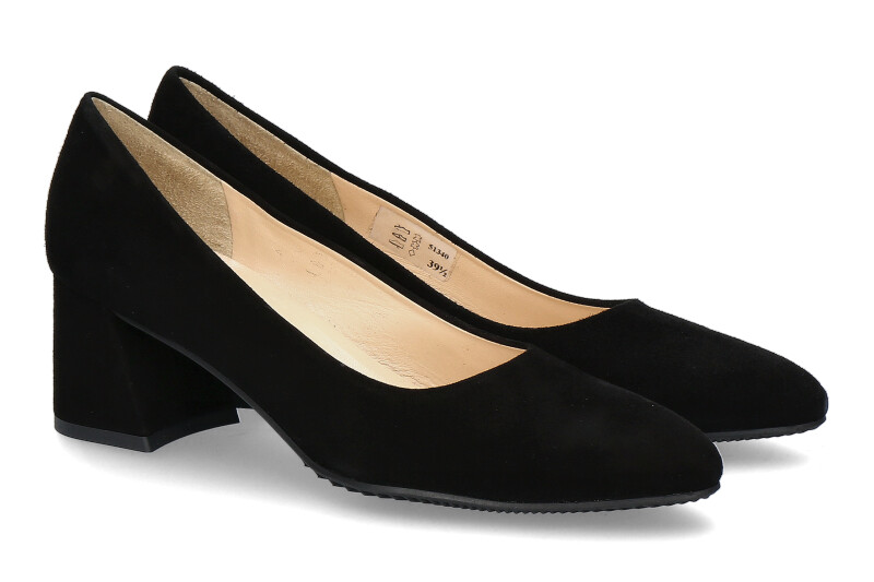 Brunate pumps CAMOSCIO NERO
