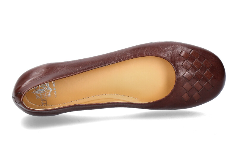 truman-s-ballerina-8792-cognac_221900288_4