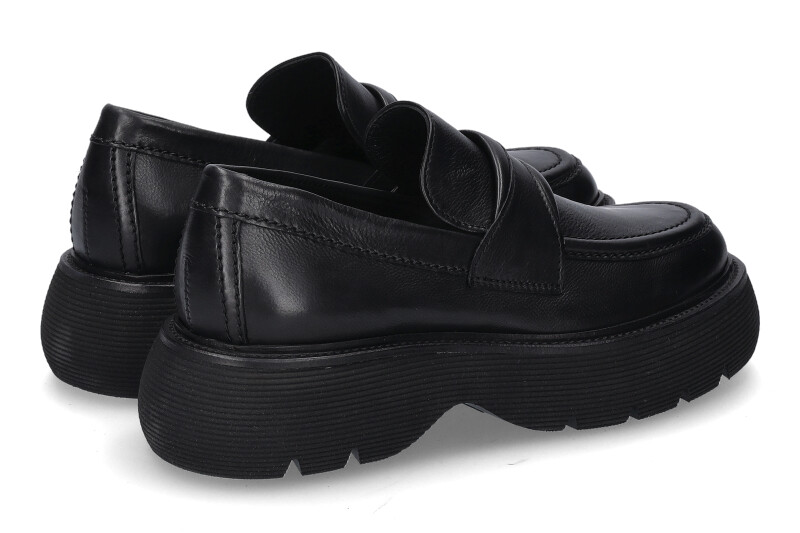 Kennel-Schmenger-loafer-28610_242000295_2 Kennel-Schmenger-loafer-28610_242000295_2