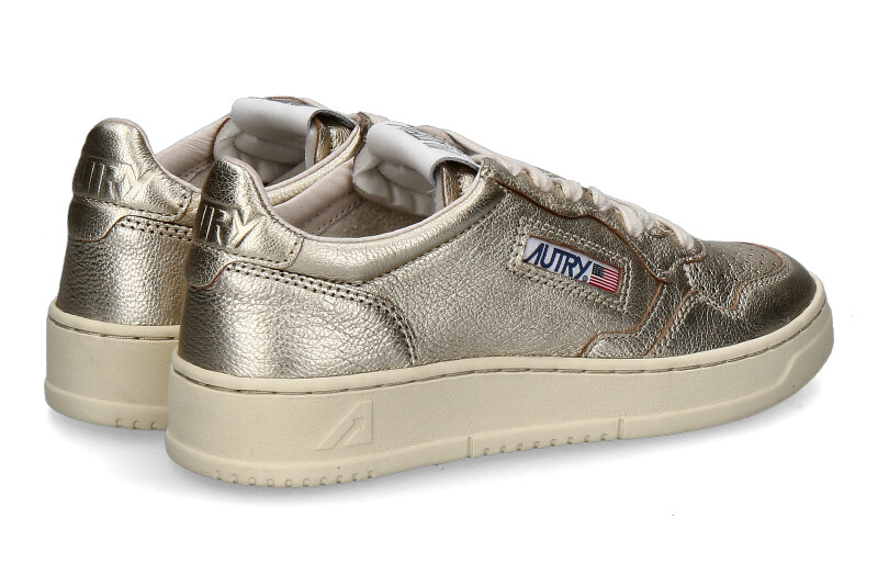 autry-sneaker-medalist-AULW-BM02-metallic-platinum_236400055_2 autry-sneaker-medalist-AULW-BM02-metallic-platinum_236400055_2