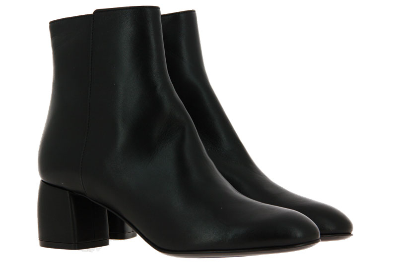 attilio-giusti-leombruni-boots-d140530-nero-0000