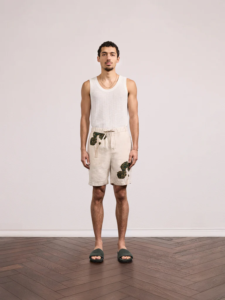 2661-884_FELIPE_LINEAR_FLORAL_PRINT_LINEN_SHORT_ECRU_EVERGREEN_1_ddb9dfcf-0b9b-43d6-93a0-4286010b0755 2661-884_FELIPE_LINEAR_FLORAL_PRINT_LINEN_SHORT_ECRU_EVERGREEN_1_ddb9dfcf-0b9b-43d6-93a0-4286010b0755