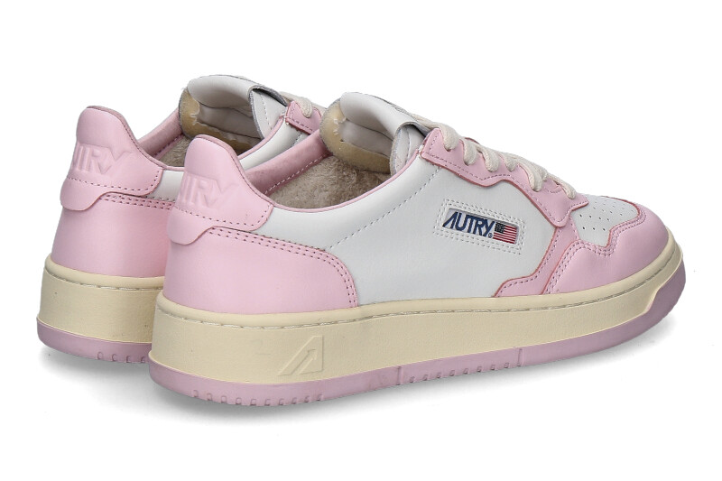 autry-sneaker-medalist-AULW-WB37-blush-bride_232500081_2 autry-sneaker-medalist-AULW-WB37-blush-bride_232500081_2