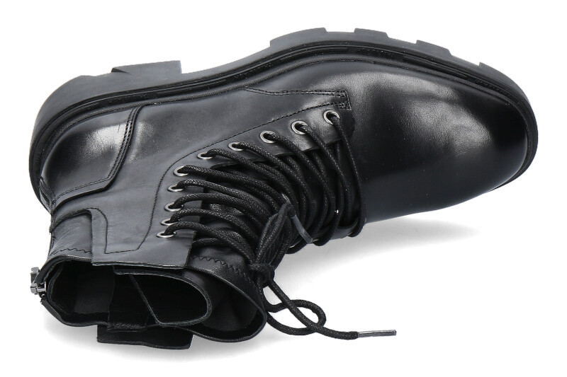 ash-boots-madness-black_252000057_4