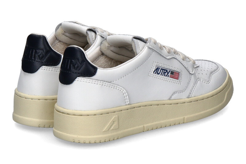 autry-sneaker-AULW-LL12-white-space_232100194_2 autry-sneaker-AULW-LL12-white-space_232100194_2