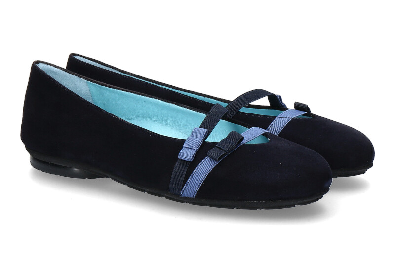thierry-rabotin-ballerina-giglio-blu_221900376_1 thierry-rabotin-ballerina-giglio-blu_221900376_1