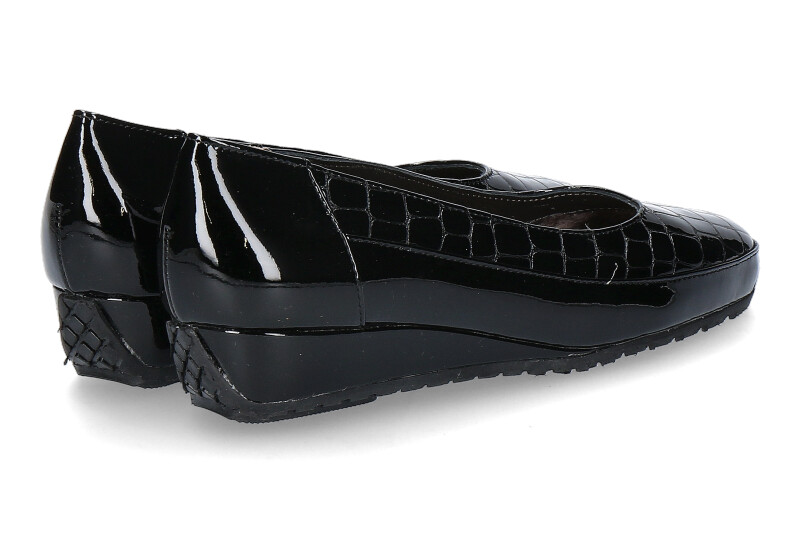 bagnoli-slipper-6065-vernice-nero_246000043_2