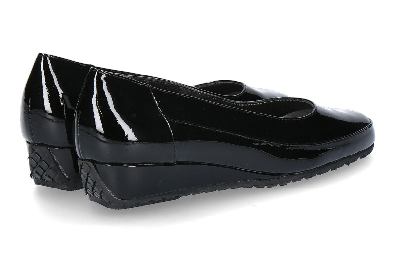 bagnoli-slipper-6060-vernice-nero_242000228_2