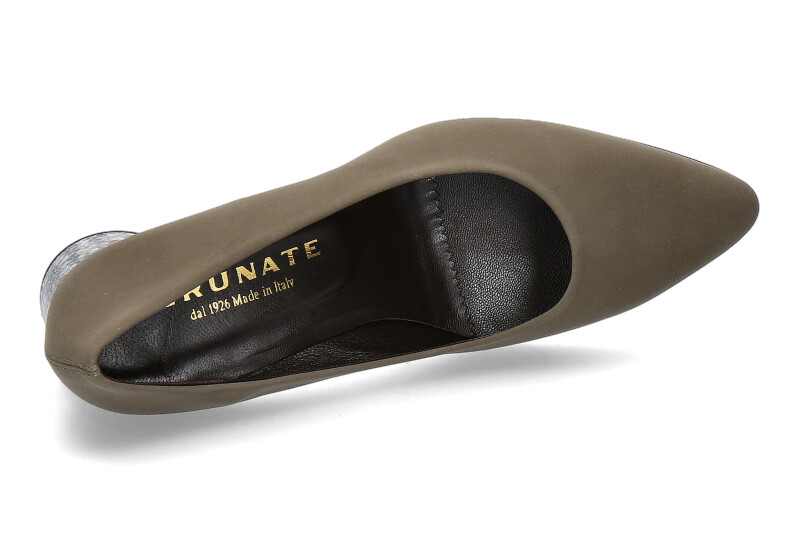 brunate-pumps-bush_222700013_4 brunate-pumps-bush_222700013_4