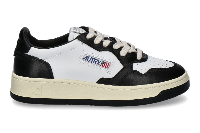autry-sneaker-medalist-AULW-WB01-white-black_236900295_3