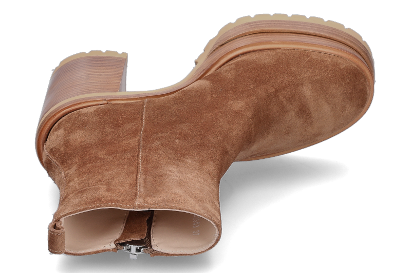 AGL-Tora Cognac_251300034_5 AGL-Tora Cognac_251300034_5