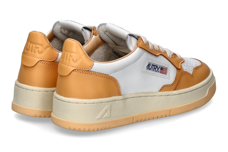 autry-sneaker-medalist-AULW-WB32_232600013_2 autry-sneaker-medalist-AULW-WB32_232600013_2
