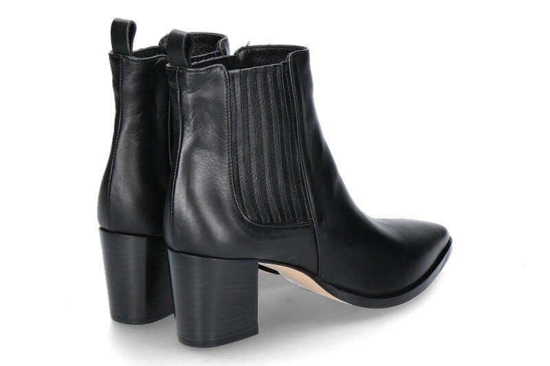 pomme-d-or-bootie-5307D-nero_253000610_2 pomme-d-or-bootie-5307D-nero_253000610_2