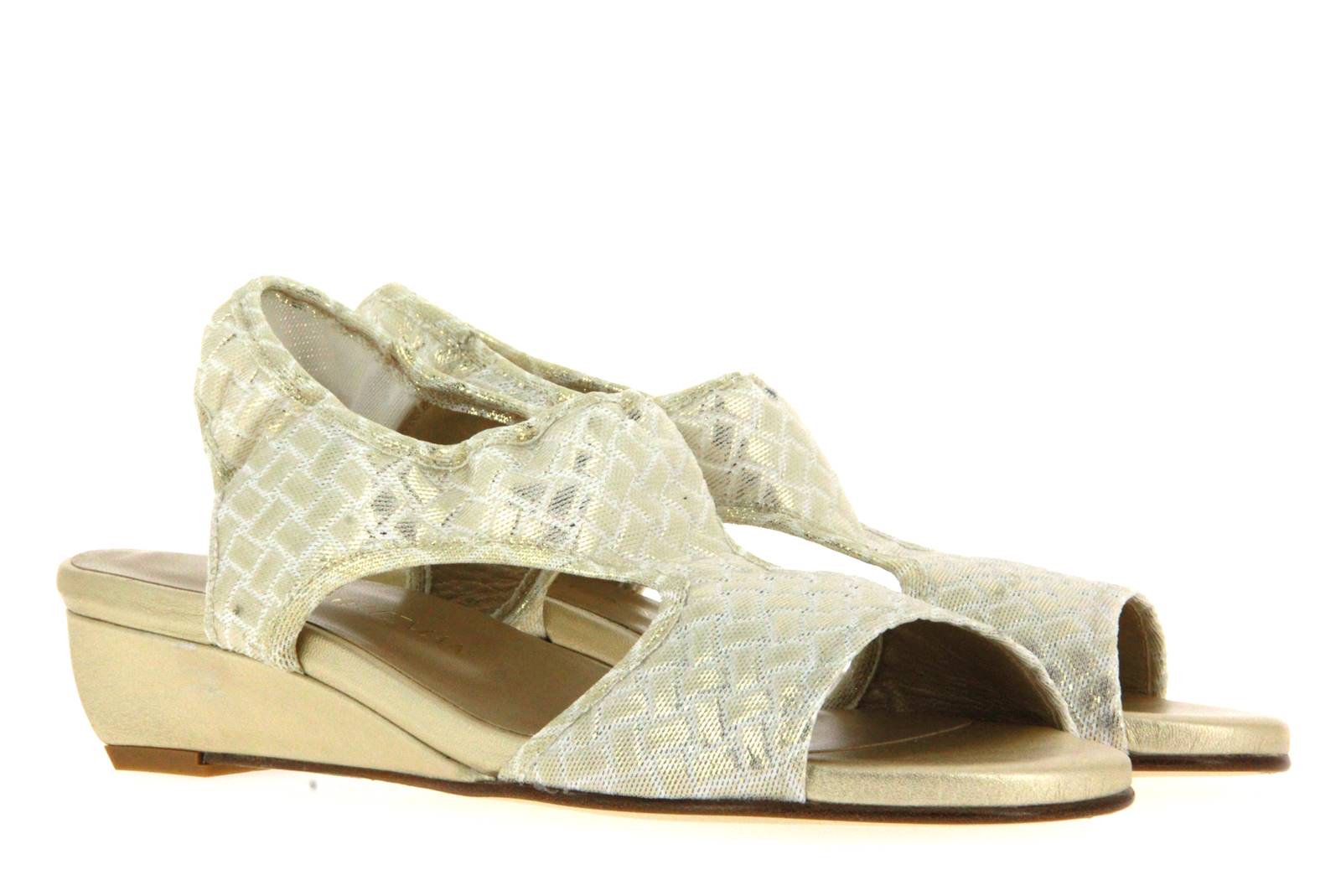 stuart_weitzman-giver_pale_gold