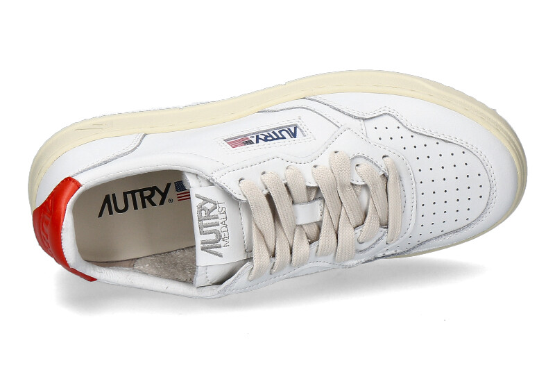 autry-sneaker-medalist-AULW-LL24_232900155_4