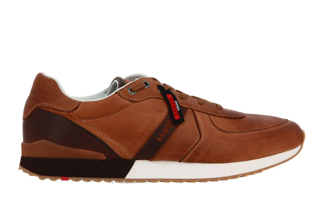 llyod_sneaker_3_