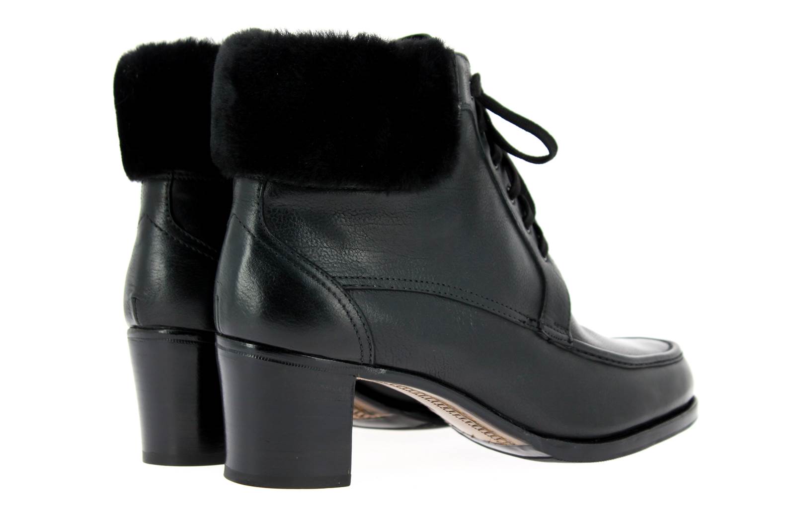 gravati-boots-black-1