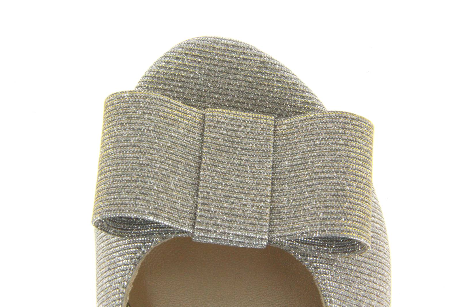 stuart_weitzman_candymid_magnesium_1812_00001-4