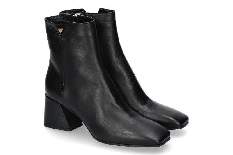 Pomme d'Or ankle boots 6110 GLOVE NERO