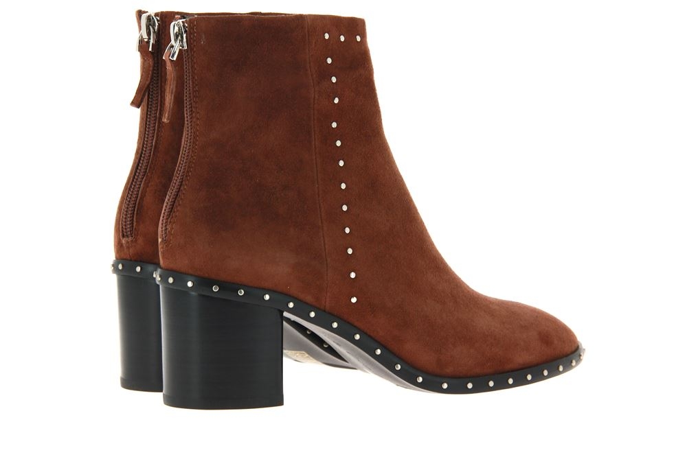 lola_cruz_2533_00183_2_