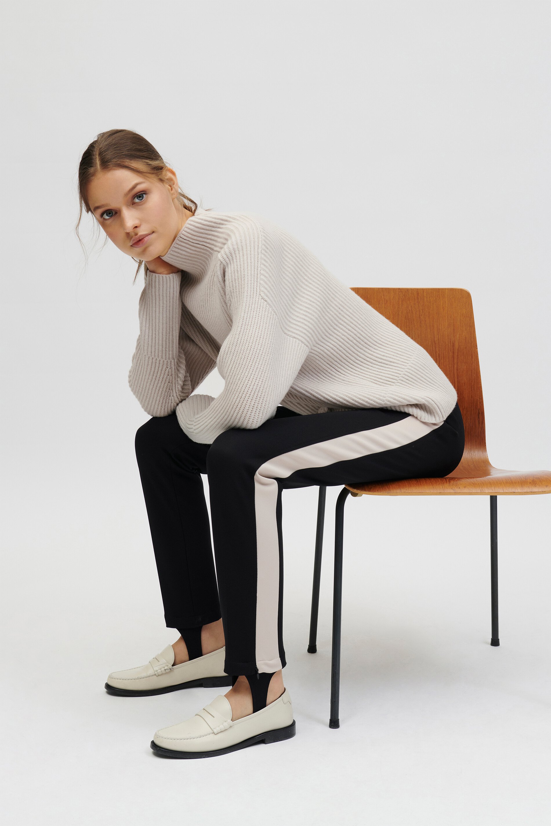 Luisa-Cerano_HW-2022(VKP1)_17_6684563425-0017 (1)